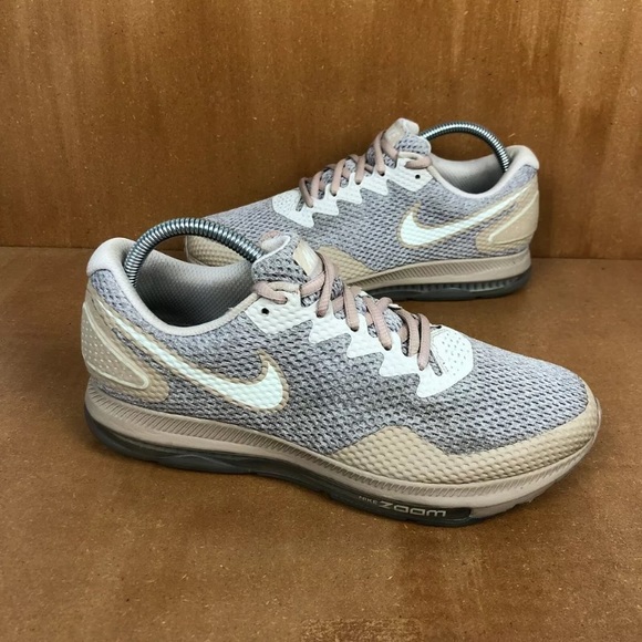 nike zoom moon particle
